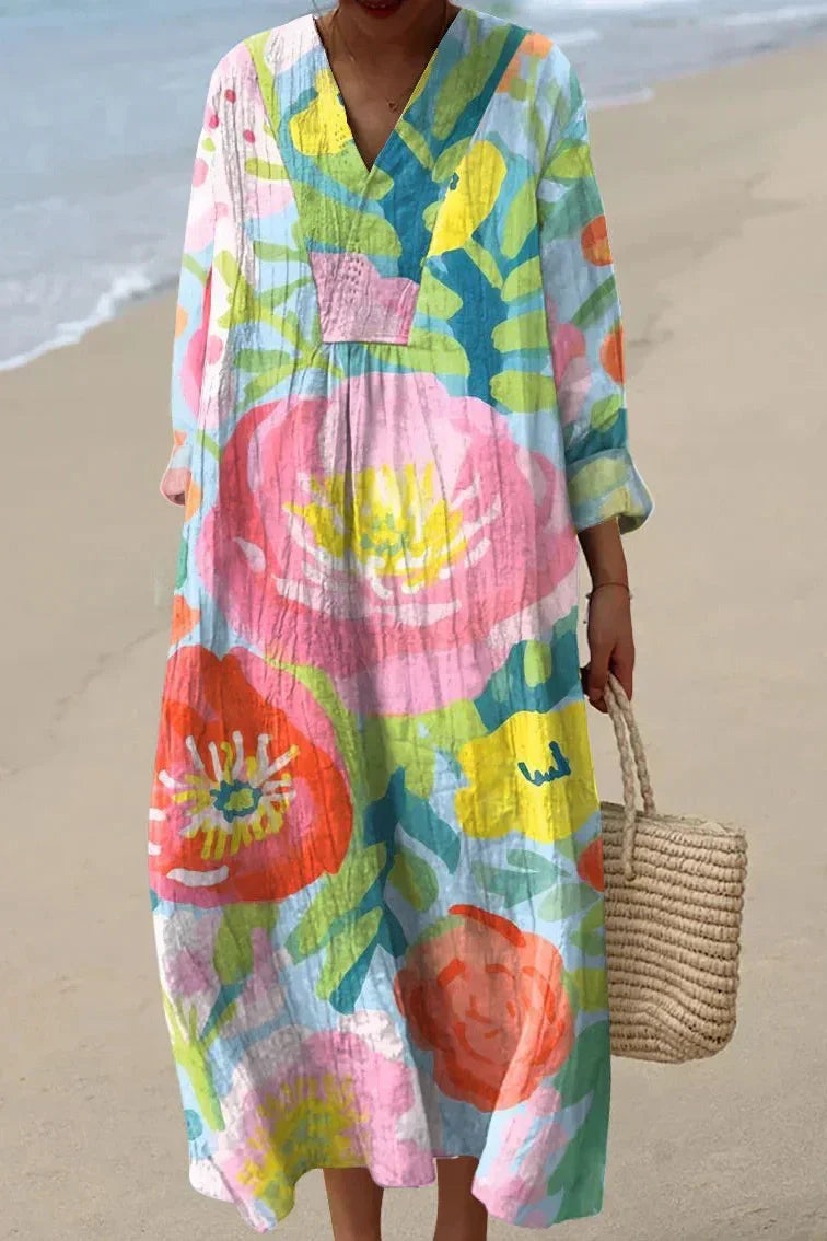 Bequemes Damen Sommerkleid, knielang mit floralem Muster, ideal als Freizeitkleid oder Tageskleid.