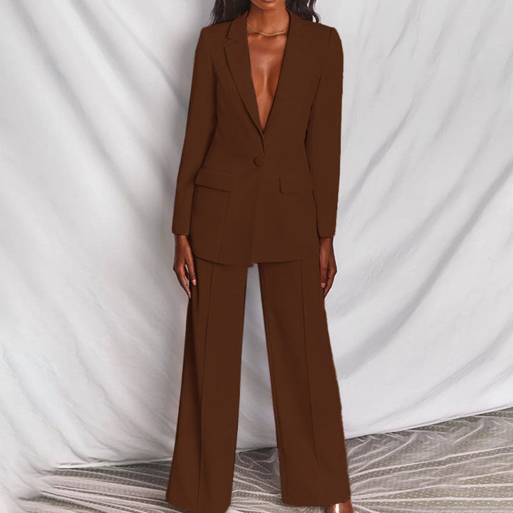 Vielseitiges Damen Blazer Hose Set für den stilvollen Freizeit Look; kombinierbar für entspannte Eleganz.