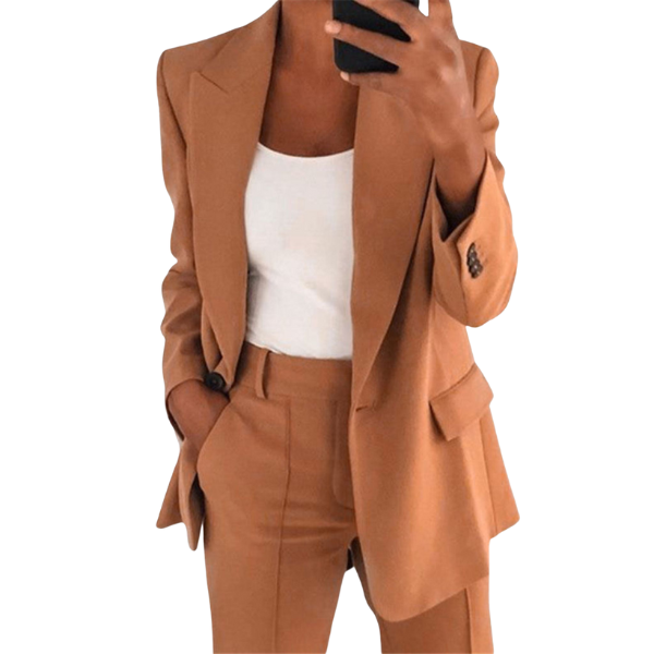 Eleganter Khaki Damen Hosenanzug. Komfortables Damen Set mit Blazer & Hose, vielseitig für Business & Alltag.