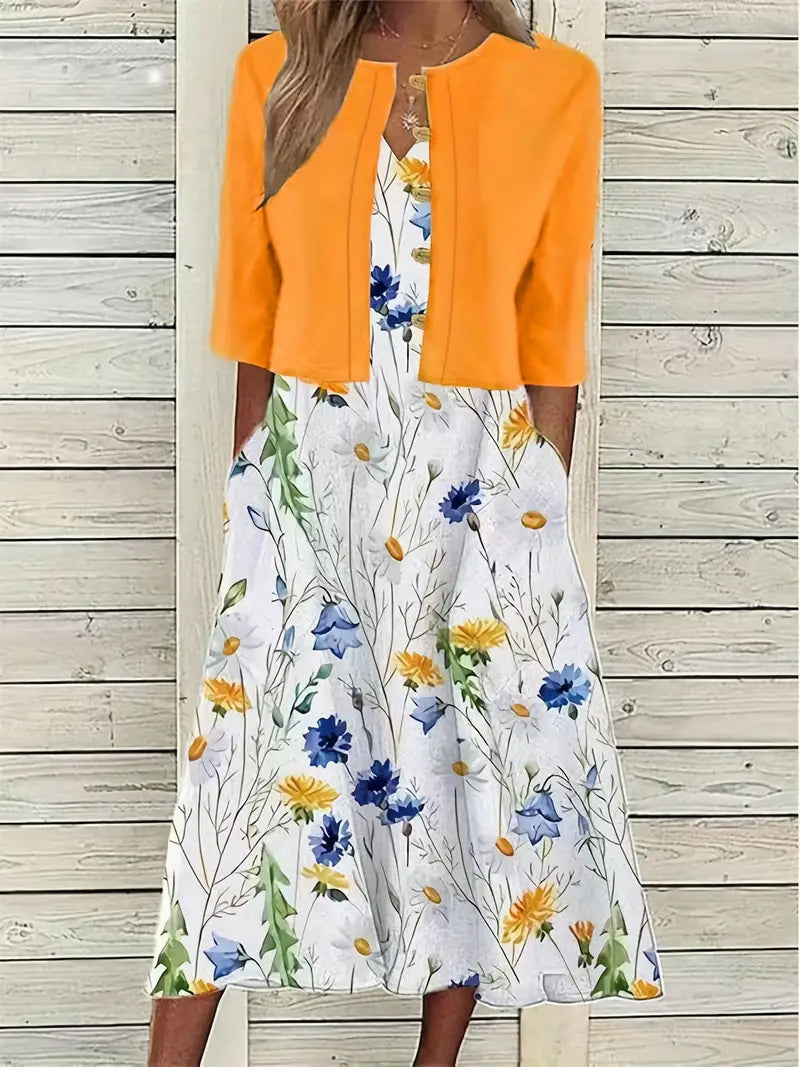 Das geblümte Damen Sommerkleid Set mit Crop-Top bietet einen femininen & luftigen Look.