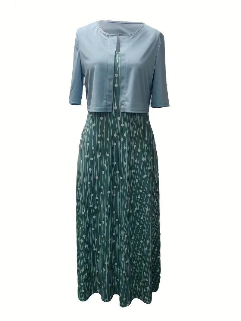 Schickes Sommerkleid Set für Frauen: Geblümtes Crop-Top und passendes Freizeitkleid.