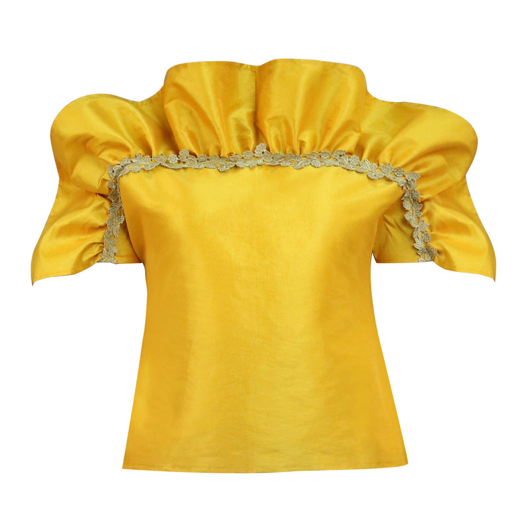 Lässig-elegantes Damen Blusenshirt mit Puffärmeln & Spitzenrand in Pastellgelb. Ideales Frühlings-Outfit für Damen.