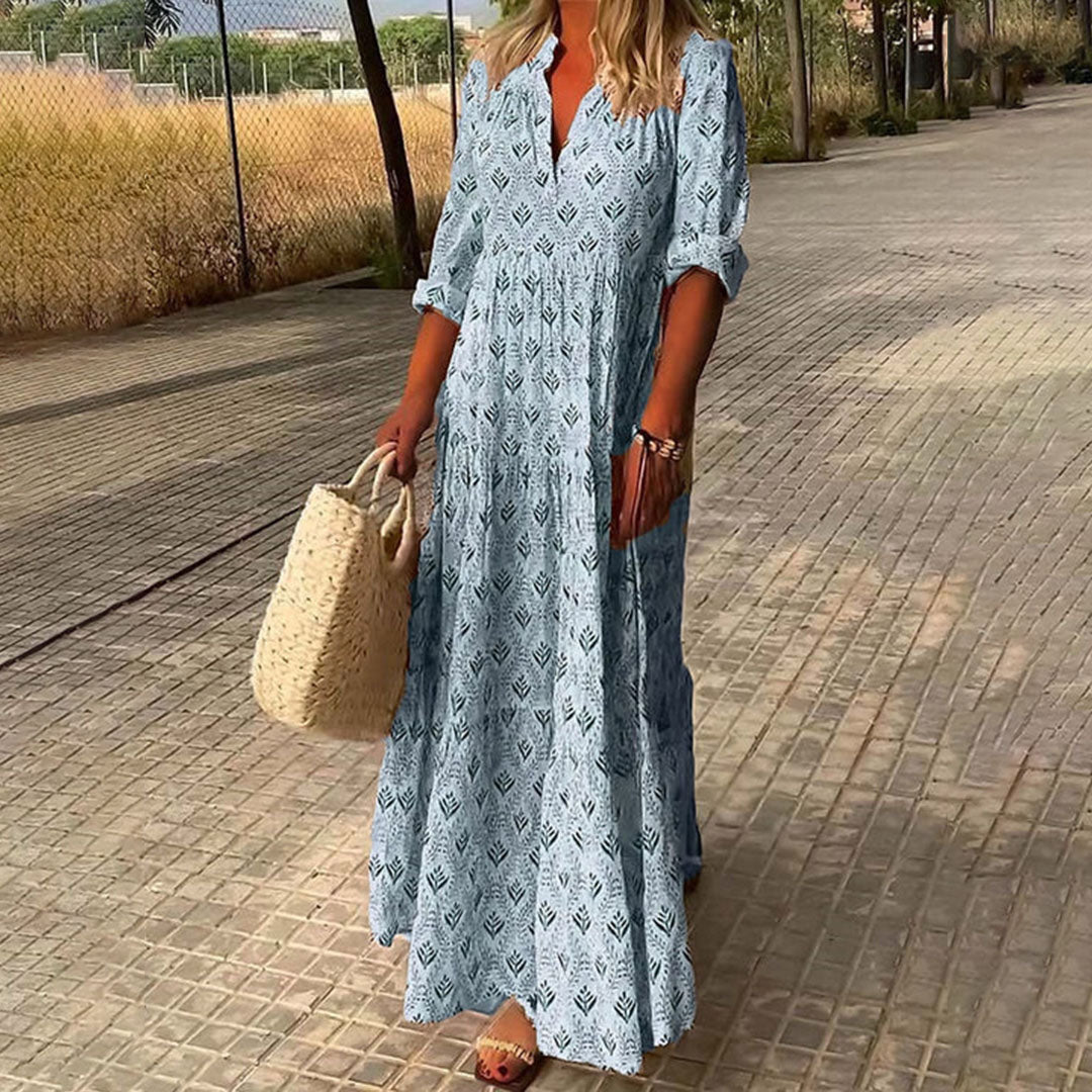 Elegantes Damen Boho Maxikleid für den Sommer mit fließendem Stoff und V-Ausschnitt, ideal als Strand- oder Freizeitkleid.