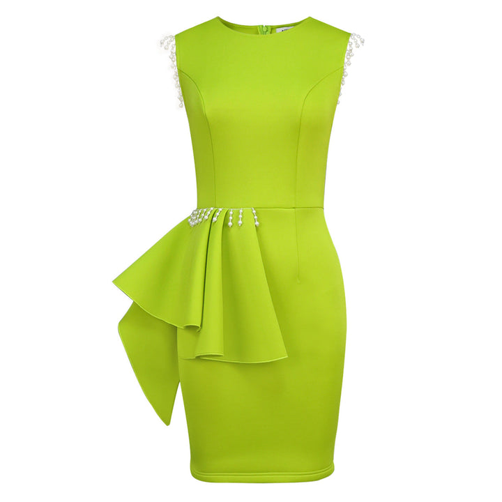 Sophistisches Damen-Rüschenkleid, glamourös und ärmellos, die perfekte Wahl für besondere, festliche Anlässe.