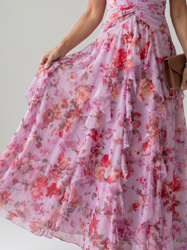 Festliches Damen Rüschenkleid mit Halterneck und Blümchenmuster, perfekt für festliche Anlässe.