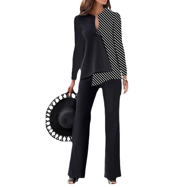Stylisches Damen Freizeit Outfit: modernes Hosenanzug Set mit asymmetrischer Bluse für einen eleganten Look.