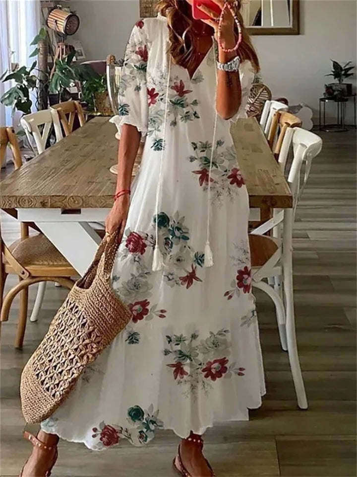 Elegantes Damen Maxi-Sommerkleid für sonnige Tage. Langes, fließendes Sommerkleid für Komfort & Stil.