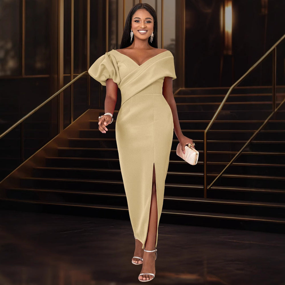 Stilvolles Damen Abendkleid mit asymmetrischem Ausschnitt und Puffärmeln. Perfekt für festliche Anlässe.