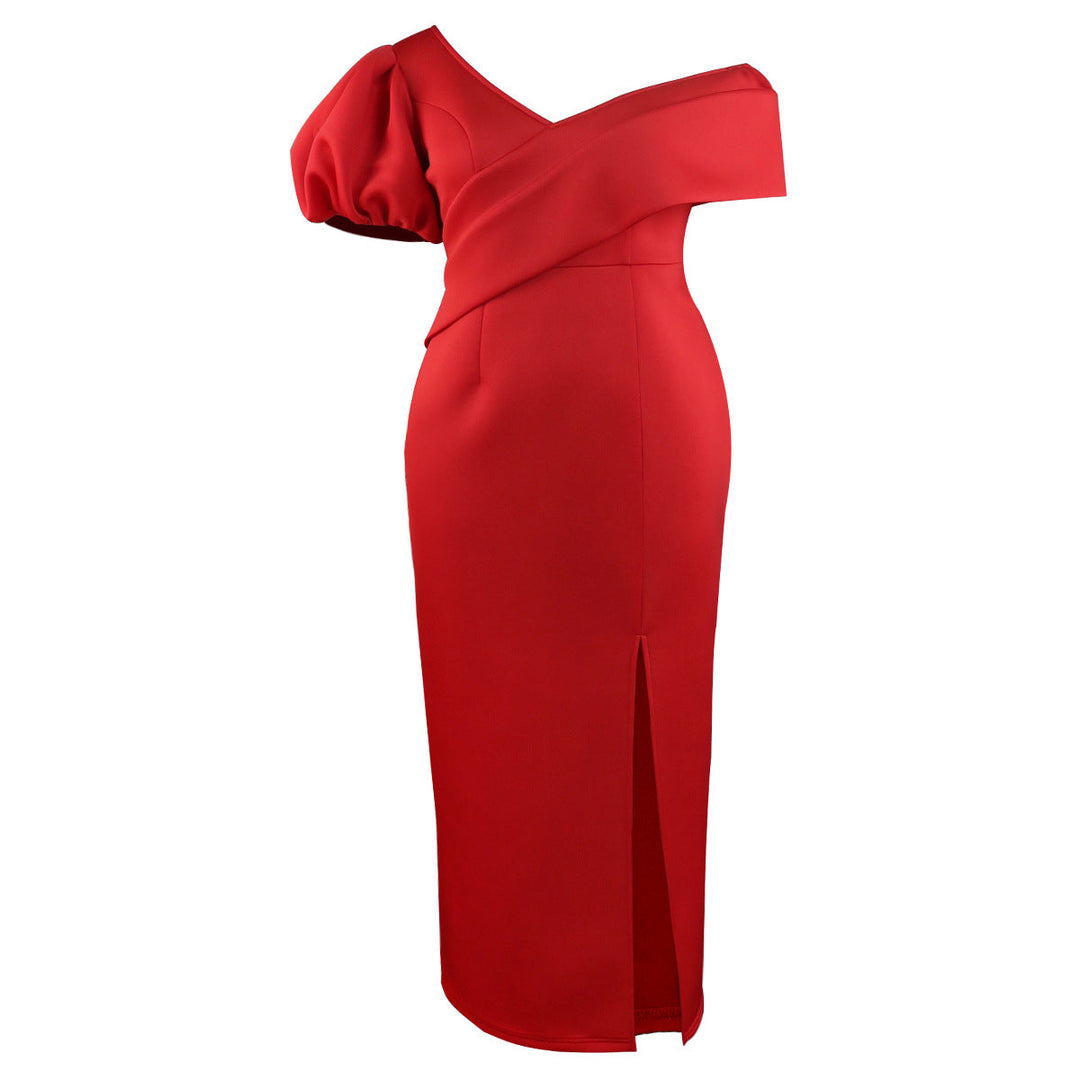 Modernes Damen Partykleid mit asymmetrischem Ausschnitt und eleganten voluminösen Puffärmeln.