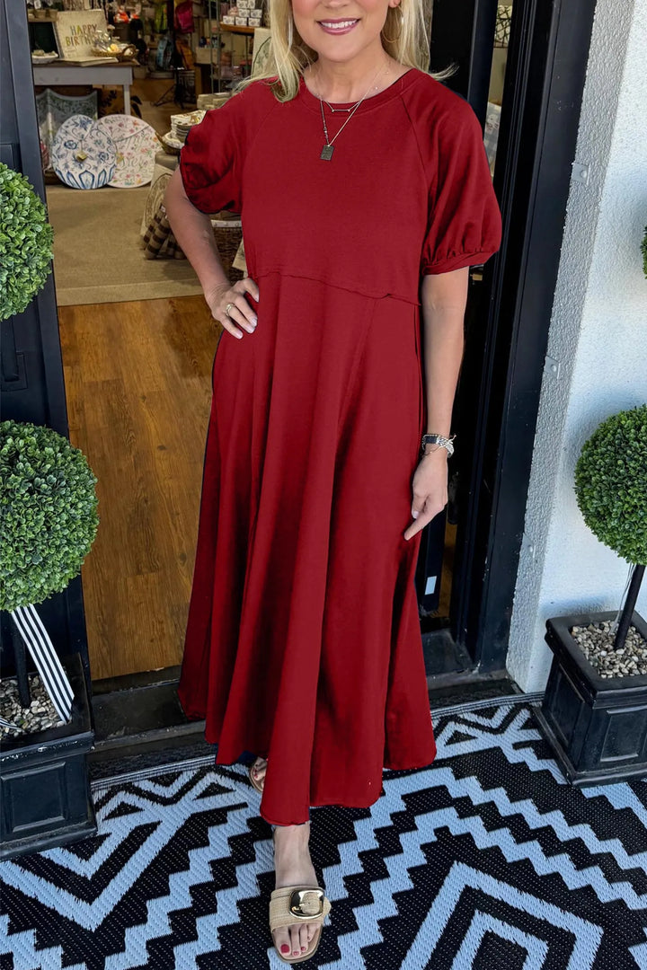 Trendiges Damen Maxikleid mit eleganter Silhouette, Puffärmeln und Rundhalsausschnitt. Langes Sommerkleid.