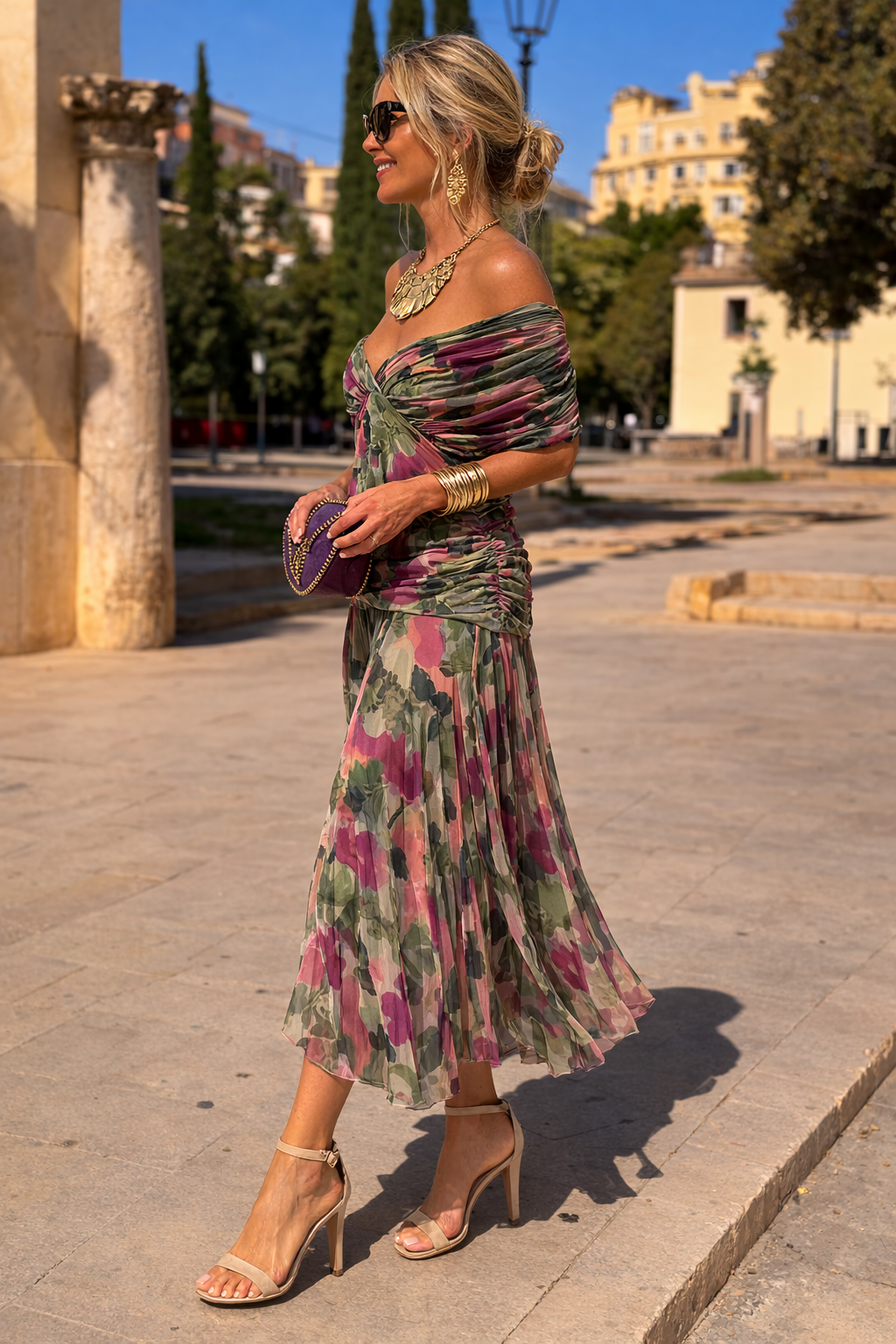 Grünes Damen Maxikleid mit V-Ausschnitt, fließendes Sommerkleid, perfekt für Hochzeiten.