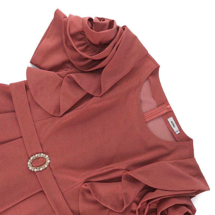 Damen Partykleid: Midi-Länge, Rüschenärmel, edles Schmuckdetail. Perfekt für ein stilvolles Auftreten.