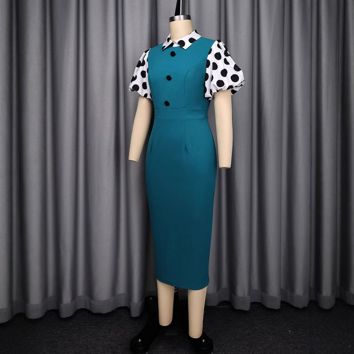 Modisches Damen Midi-Kleid im Polka-Dot-Muster, Schwarz-Weiß, tailliert und Langarm, sehr elegant und feminin.