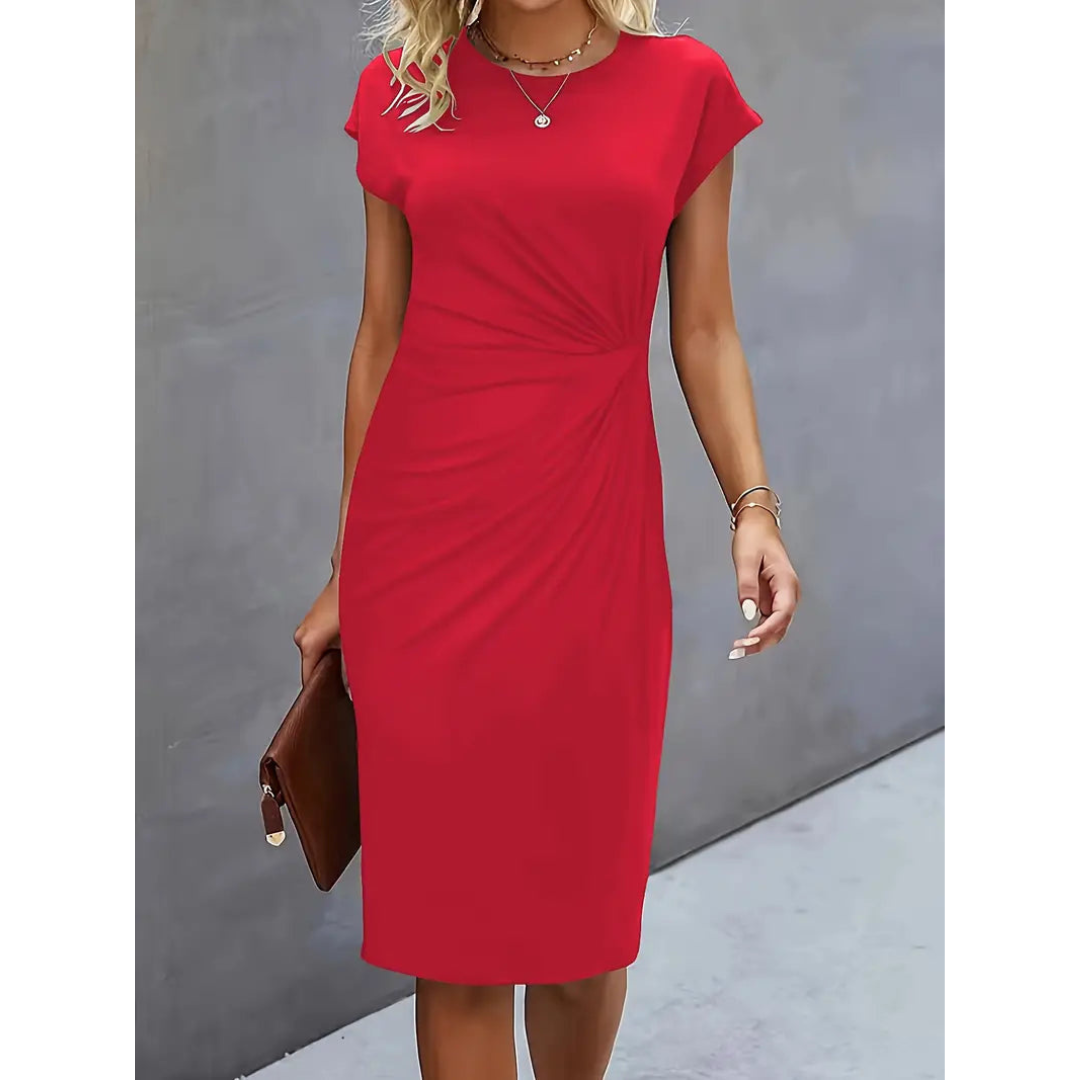 Figurbetontes Midi-Kleid für Damen mit elegantem Taillenakzent, einfarbig und ideal für Sommerlooks.