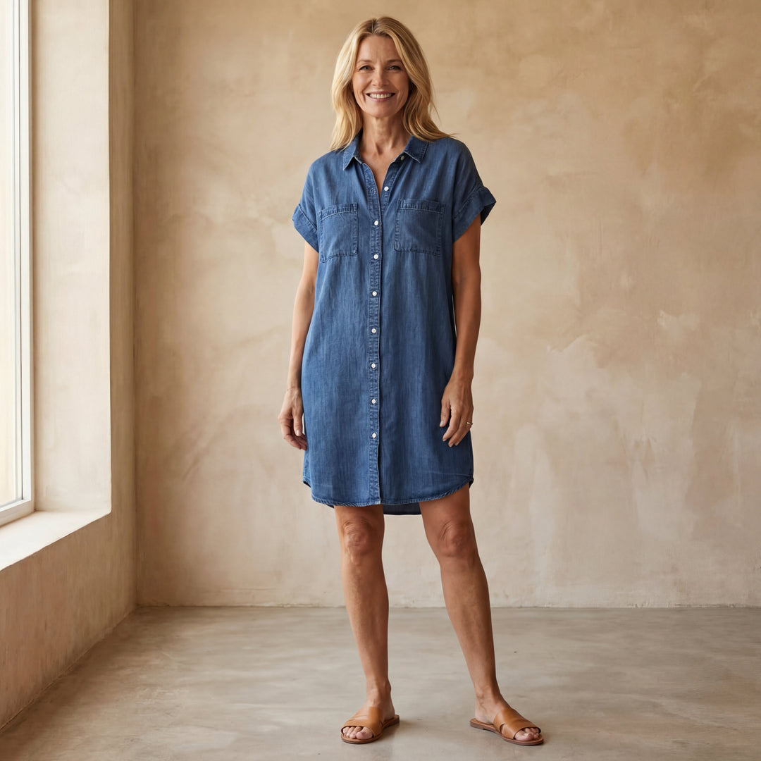 Schickes Damen Freizeitkleid, Midilänge, mit Knöpfen. Ideal als vielseitiges Büro- oder Sommerkleid.