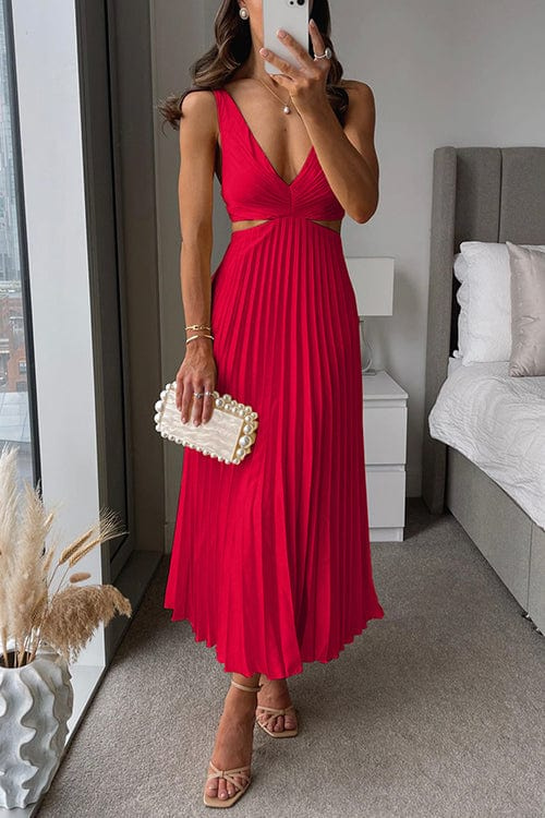Vielseitiges Damen Midikleid mit eleganten Falten; ideal als Sommerkleid oder schickes Abendkleid. Feminine Damenmode.