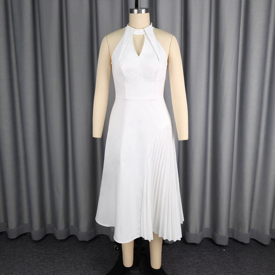 Festliches Damen Midikleid in Weiß, figurbetont mit Keyhole-Detail & plissiertem Rock; ideal für besondere Anlässe.