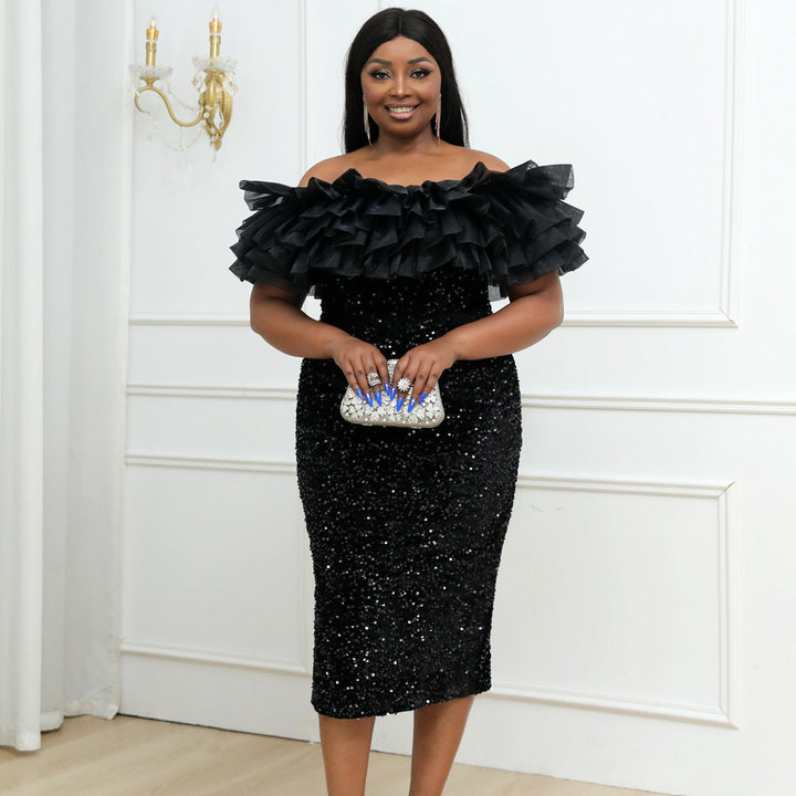 Elegantes Damen Pailletten-Abendkleid mit glamourösen Rüschen, perfekt für festliche Anlässe.