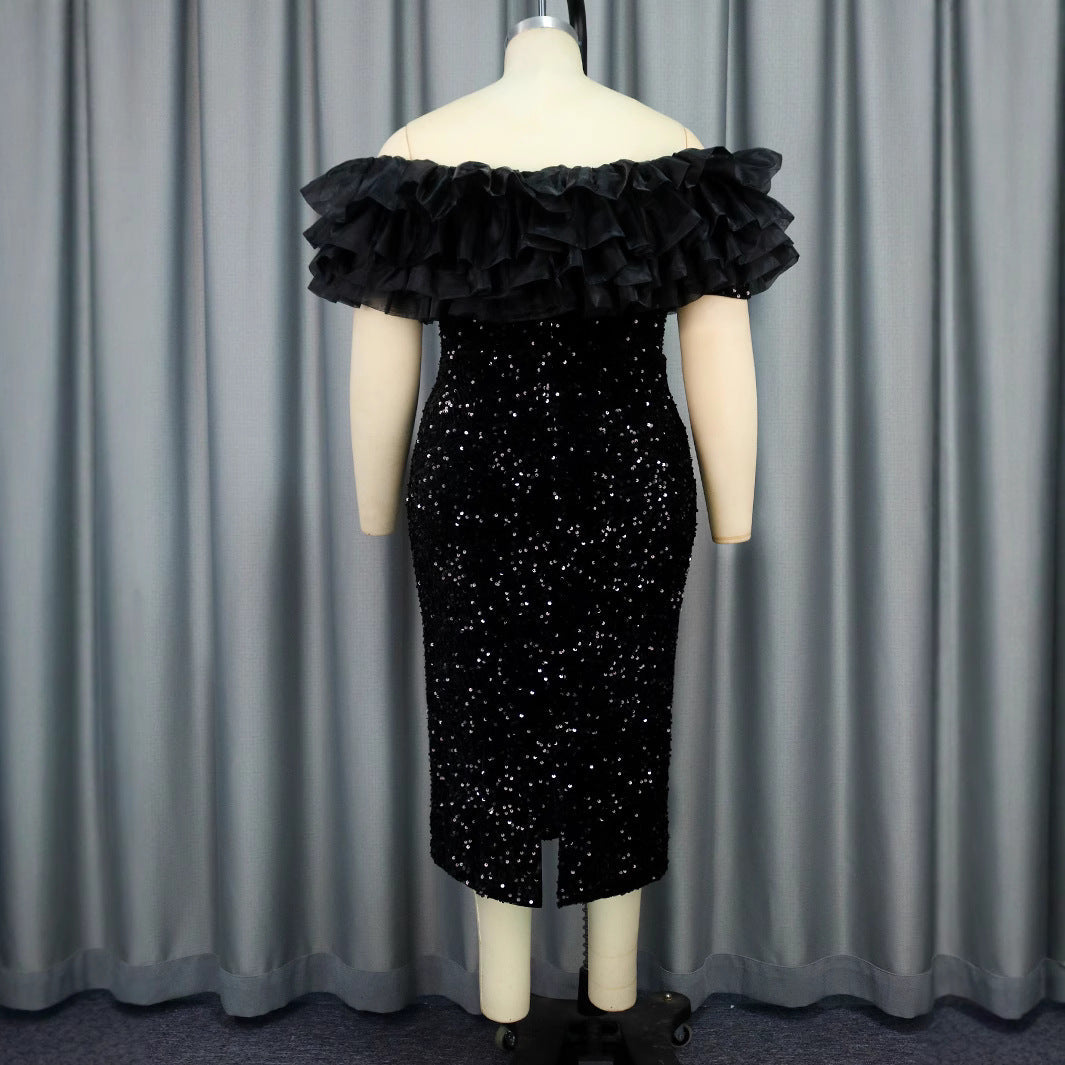 Glamouröses Damen Partykleid in Schwarz mit funkelnden Pailletten und eleganten Rüschen für den Abend.