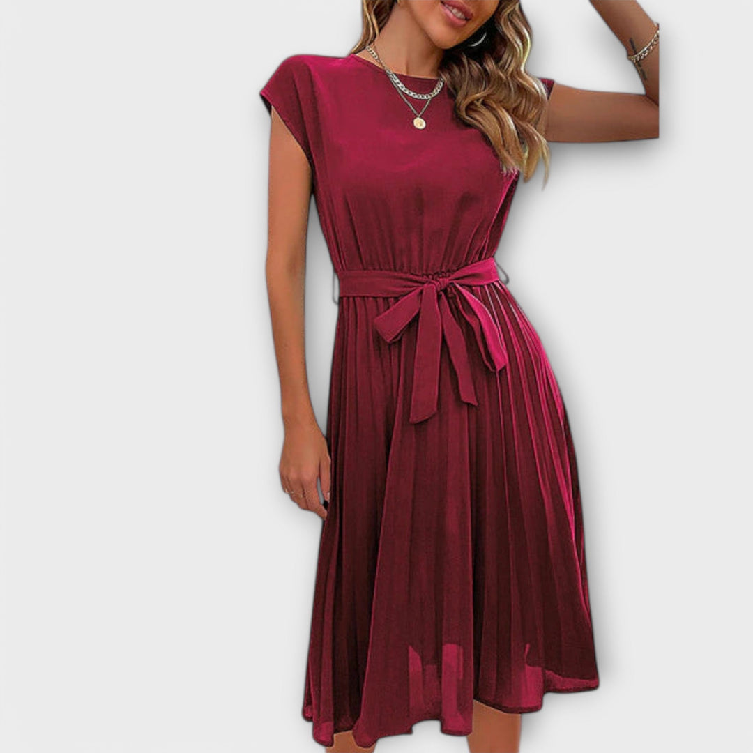 Trendiges Damen Plisseekleid, ein Kurzarm-Midikleid mit Rundhals, perfekt für Freizeit und Büro, sehr bequem.