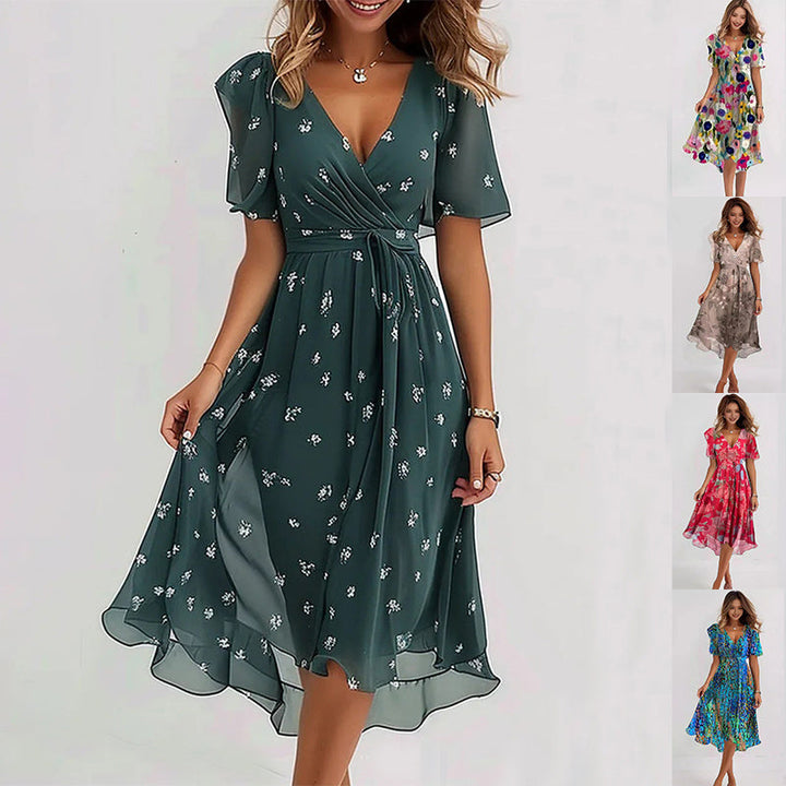 Elegantes Damen Sommerkleid mit kurzen Ärmeln in A-Linie, perfekt für Freizeit & Urlaub am Strand.