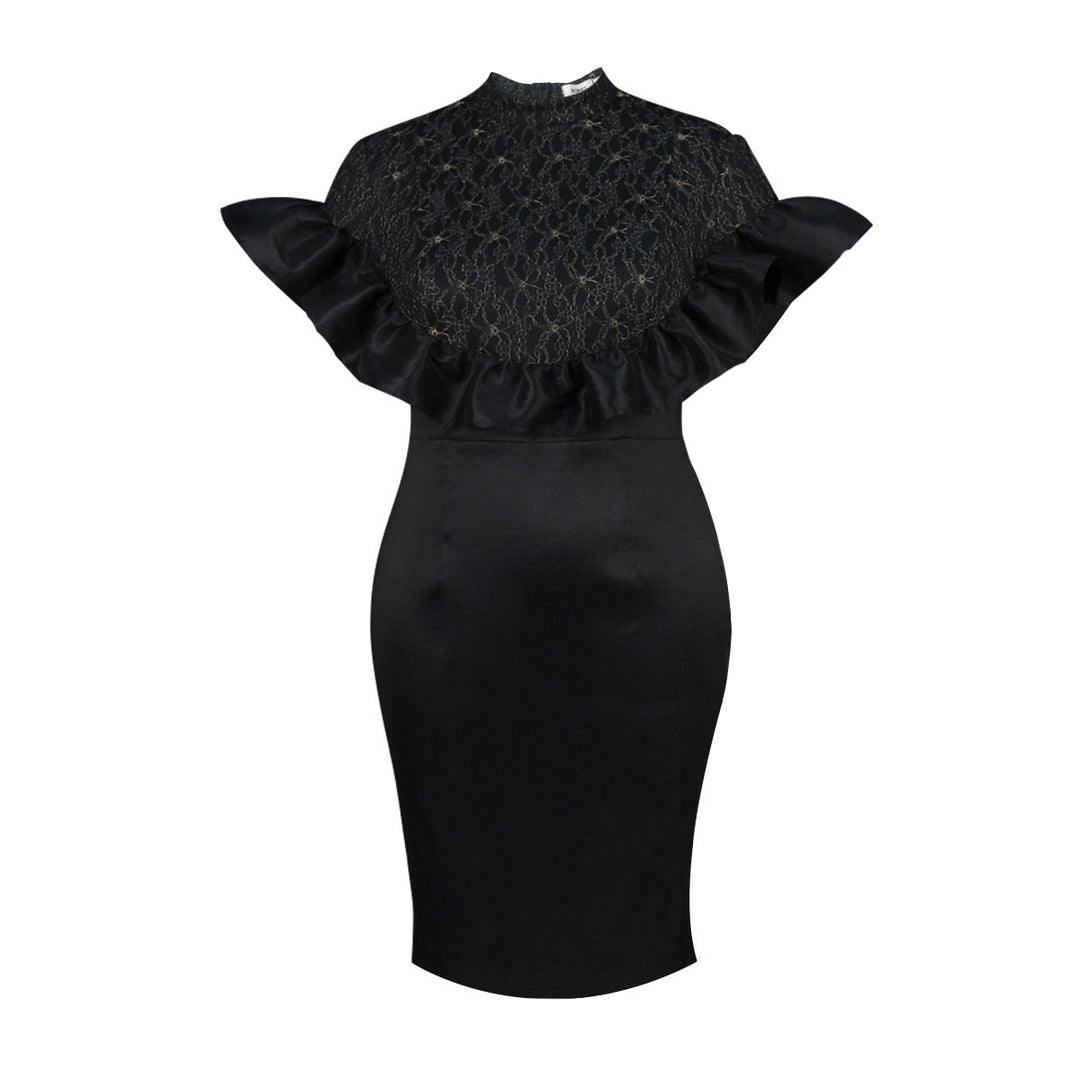 Romantisches Spitzenkleid für Damen mit elegantem Kragen und zarten Rüschen. Ein stilvolles Cocktailkleid für Feste.