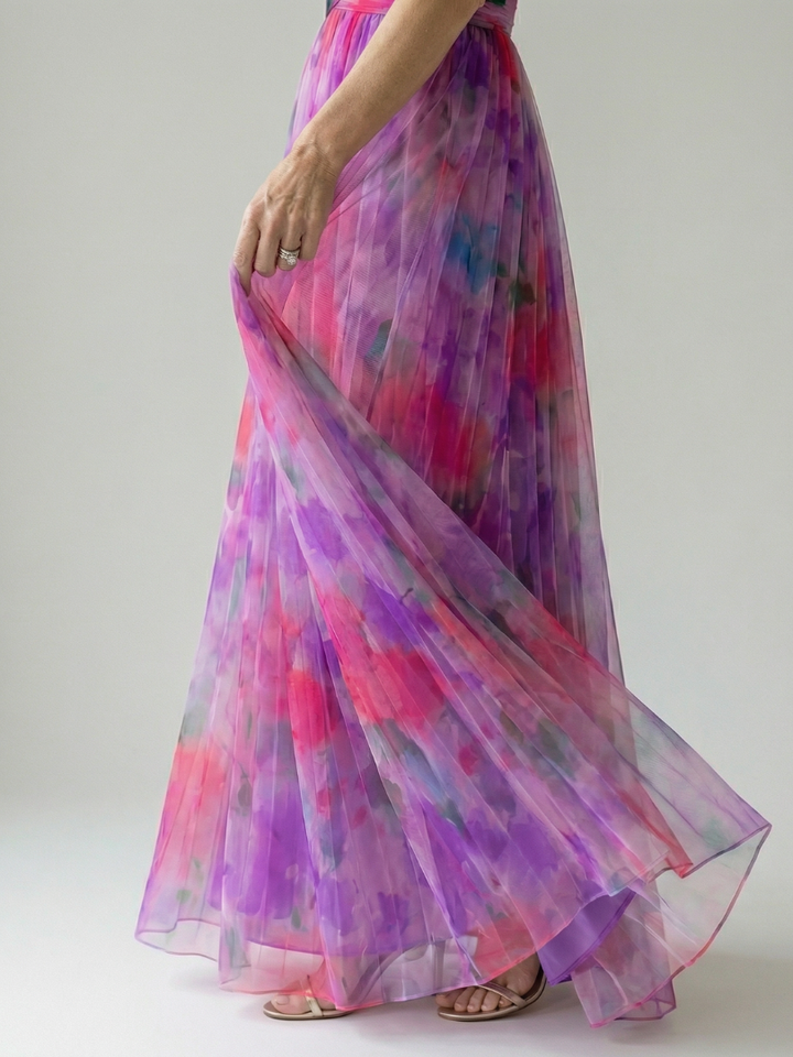 Vielseitiges Damen Wickel-Maxikleid, weich & fließend, als Strandkleid oder elegantes Freizeitkleid.