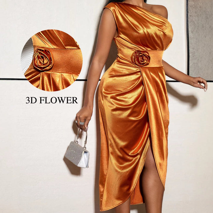 Elegantes Damen Wickelkleid in Gold mit glänzenden 3D-Blüten für glamouröse Auftritte bei Festen & Partys.