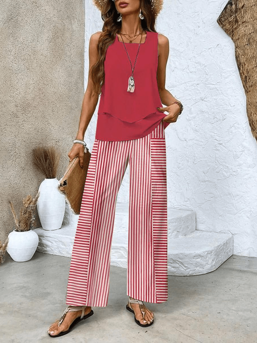Klassischer Damen Zweiteiler in elegantem Design, ideal als stilvolles Freizeit- oder Business-Outfit.