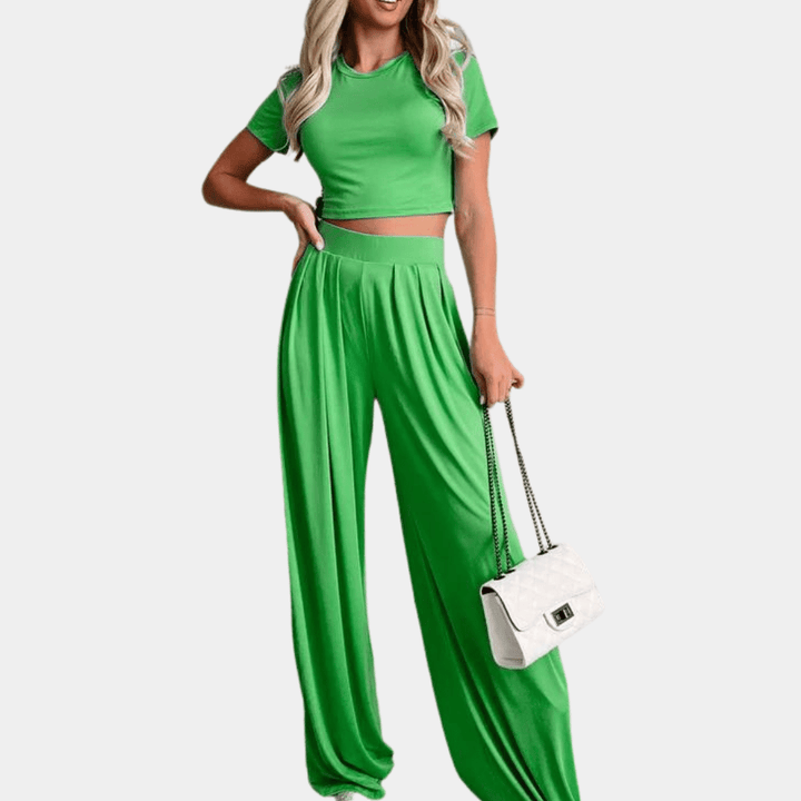 Bequeme High-Waist Sommerhose des Damen Zweiteilersets. Lockere Passform, ideal für Freizeit und entspannte Anlässe.