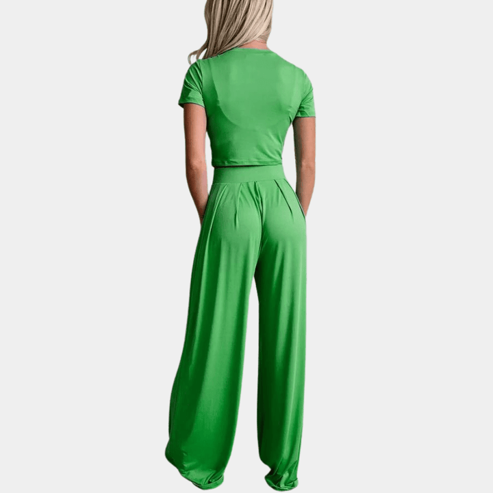 Hochwertiges Material des Damen Zweiteiler Sets. Leicht, atmungsaktiv und angenehm auf der Haut. Ideal für den Sommer.