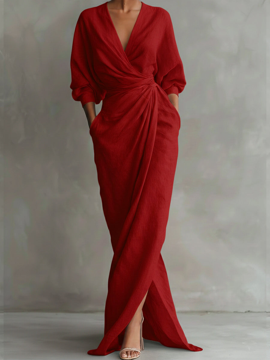 Vielseitiges Damen-Eleganzkleid, schick mit V-Ausschnitt & 3/4-Ärmeln, geeignet als Freizeit- oder Abendkleid.