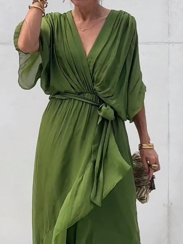 Damen Partykleid mit V-Ausschnitt, stilvolles und bequemes Design für unvergessliche Nächte.