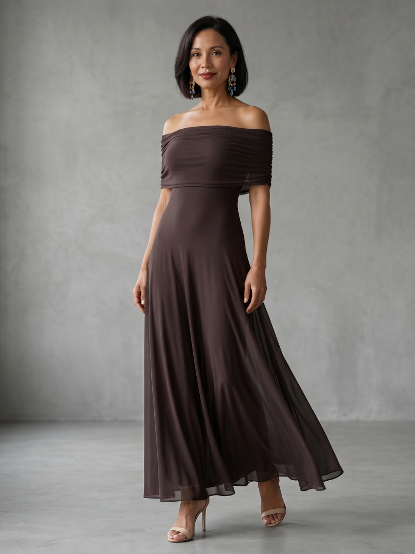 Elegantes, drapiertes Off-Shoulder Midikleid für Damen. Perfekt für Cocktail- und Abendanlässe.