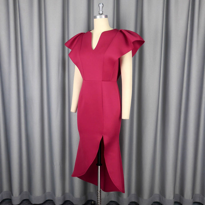 Damen Abendkleid, figurbetont geschnitten, ideal für besondere Anlässe. Elegantes Rüschenkleid in Abendmode.