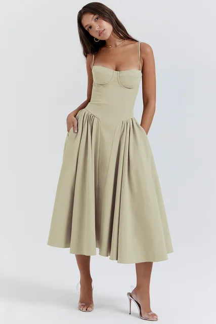 Modernes Damenkleid im Korsett-Design, Grau, figurbetont und vielseitig für festliche Anlässe.