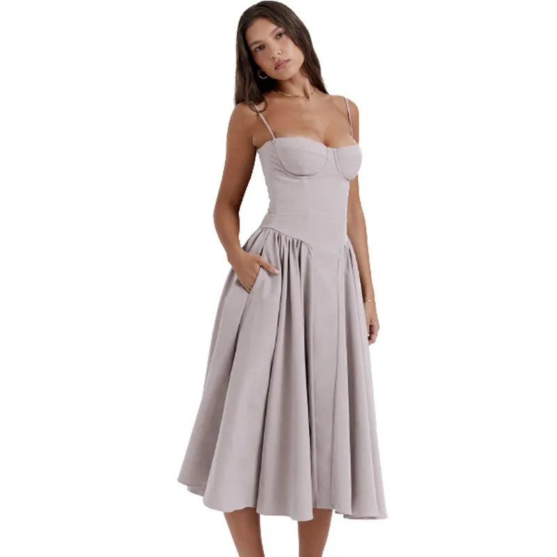 Figurbetontes Damen Abendkleid, einfarbig und elegant, mit Korsettdesign für eine schlanke Silhouette.