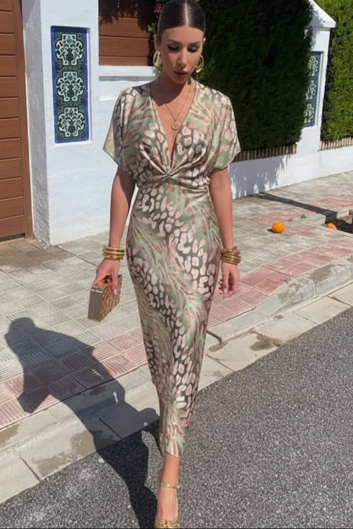 Festliches Damen Cocktailkleid 'Elizabeth' als figurbetontes Midikleid, ideal für Sommerpartys und elegante Anlässe.