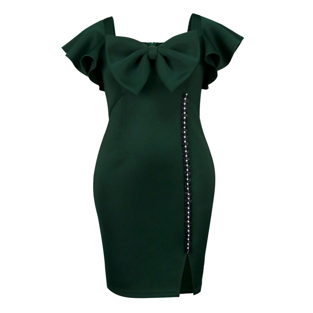 Schickes Schleifenkleid für Damen, figurbetont geschnitten, mit Seitenschlitz, elegant für besondere Anlässe.