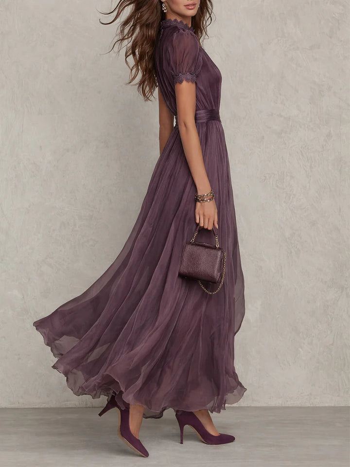 Langes, komfortables Damen Maxikleid im Vintage-Stil, fließend & elegant, perfekt als Sommer- oder Partykleid.
