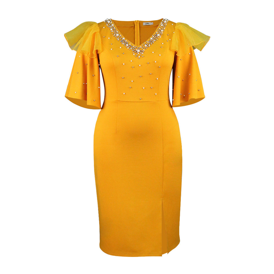 Schimmerndes Damen-Cocktailkleid in Midilänge mit V-Ausschnitt. Ein stilvolles Partykleid für Feierlichkeiten.
