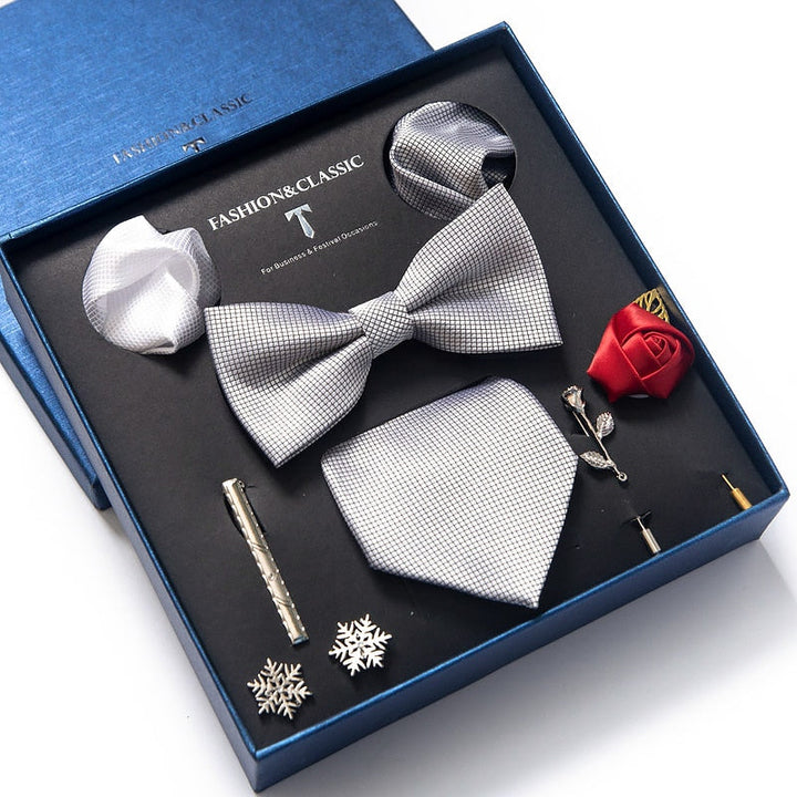 Luxuriöses Herren Krawatten Set & Einstecktuch aus Seide, perfekt für Business und formelle Anlässe in Geschenkbox.