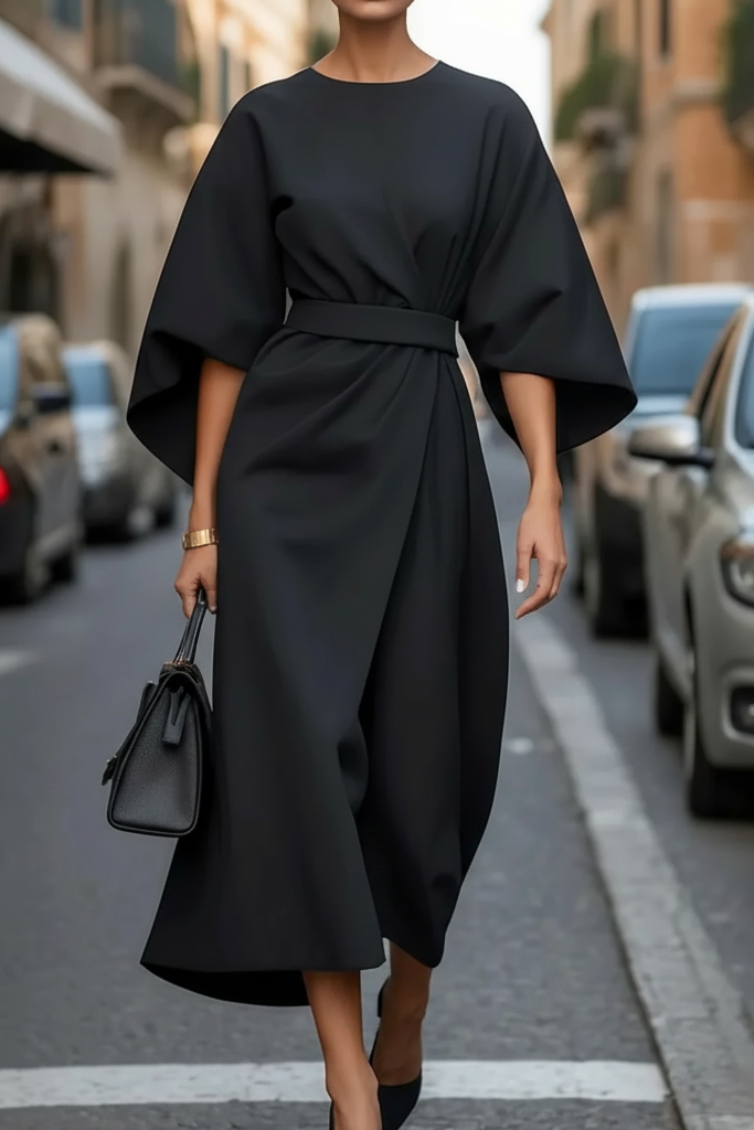 Festliches Midi Abendkleid in Jade mit Taillengürtel und stilvollen Laternenärmeln, ideal für Frauen.