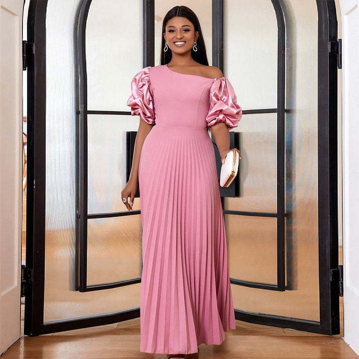Elegantes lila Damen Maxikleid mit asymmetrischem Schnitt und voluminösen Puffärmeln, perfekt für festliche Anlässe.