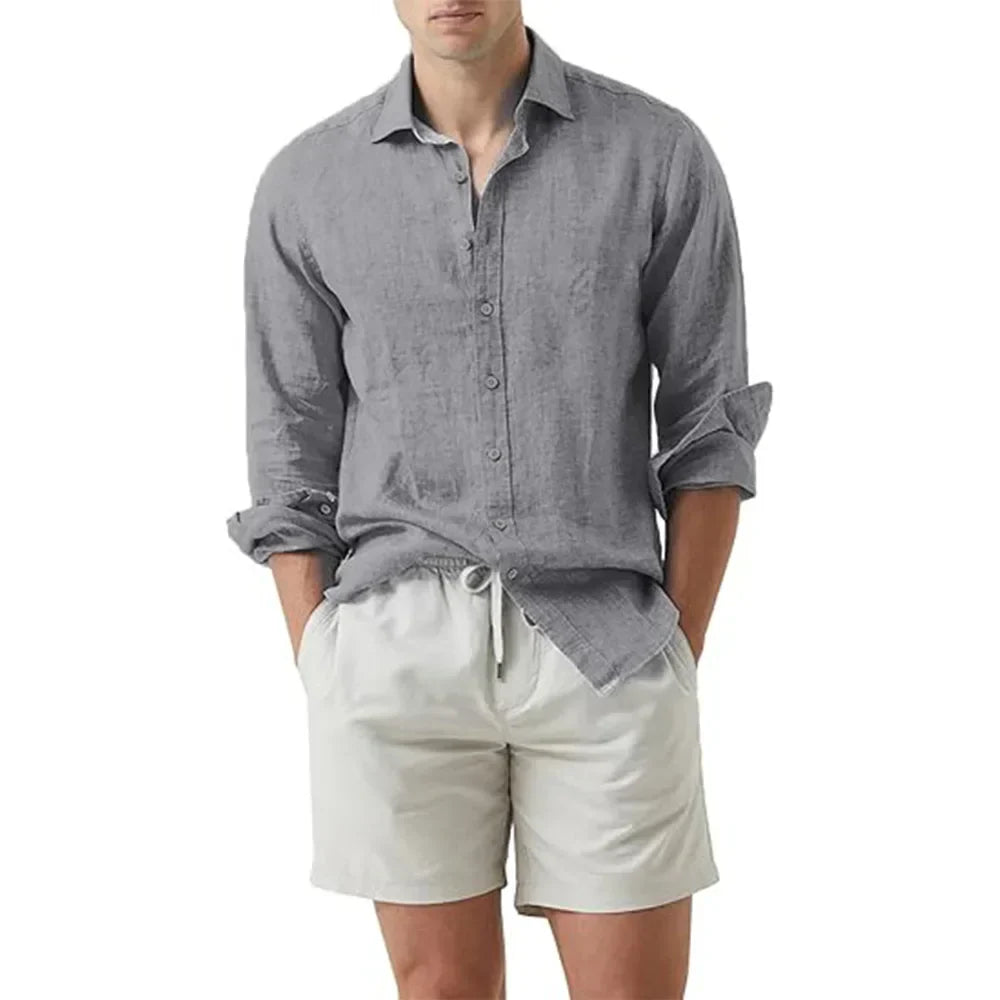 Modernes Herren Sommerhemd im eleganten Stil, vielseitig kombinierbar für einen stilvollen Auftritt.