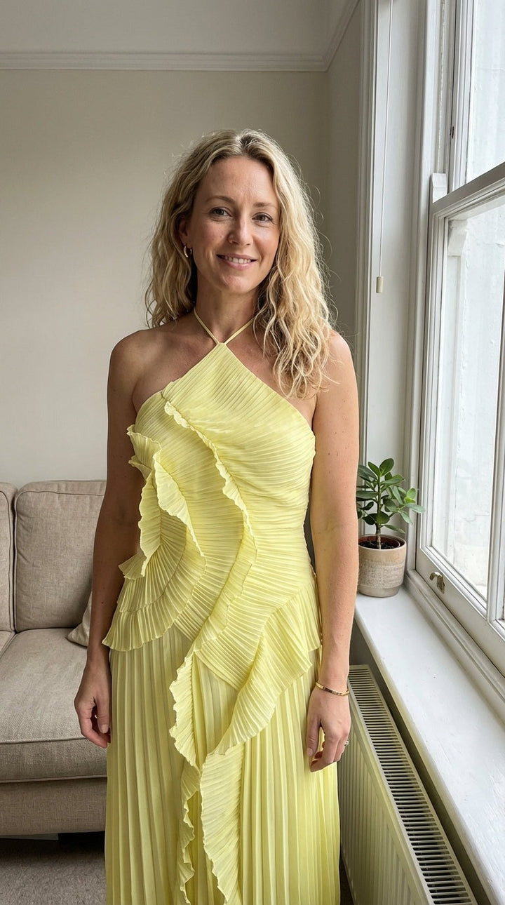 Schickes, leichtes Maxikleid für Damen, perfekt als Strandkleid oder für sommerliche Anlässe.