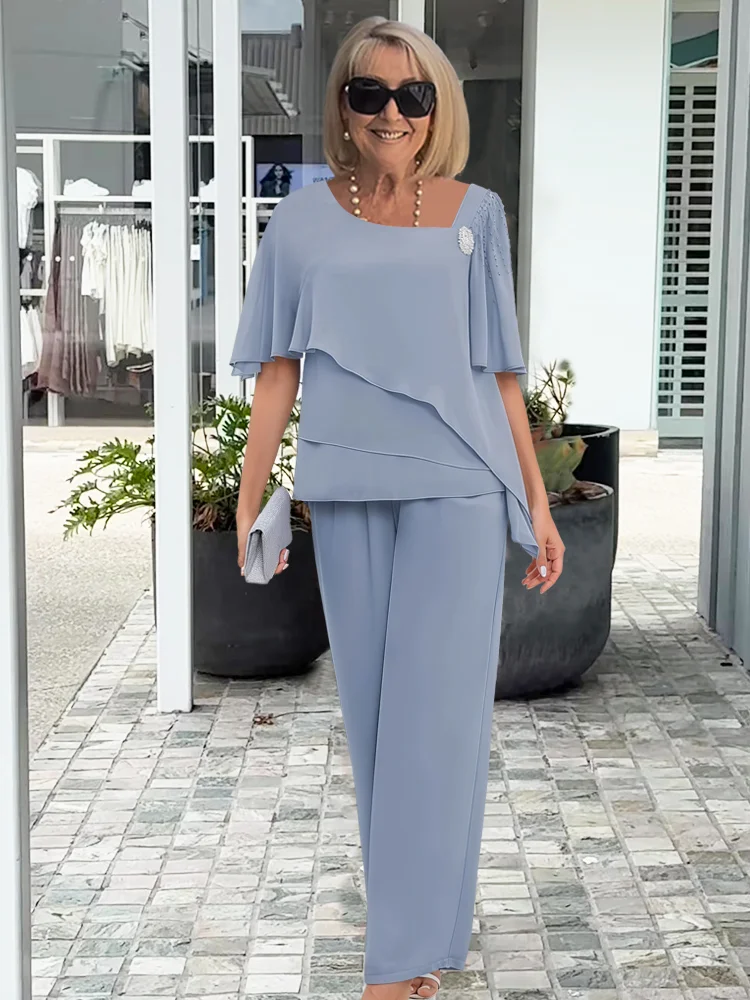 Elegantes marineblaues Damen Zwei-Teile Set aus Polyester-Elasthan für mühelose Sommer-Eleganz.