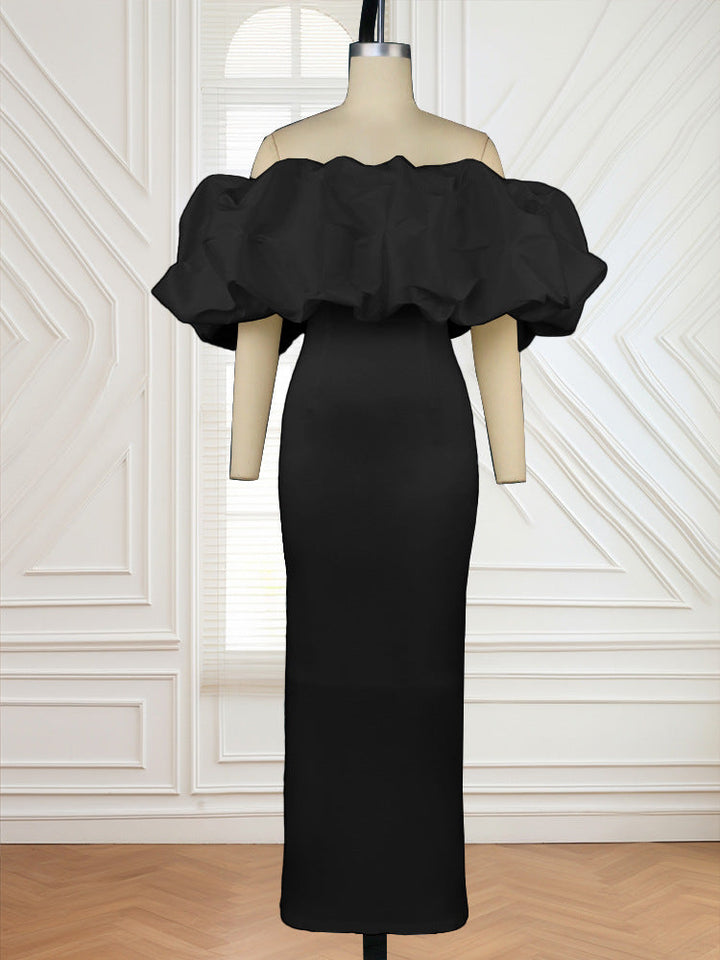 Festliches Damen Off-Shoulder Maxikleid, mit romantischem Rüschensaum, ideal für Abendveranstaltungen.