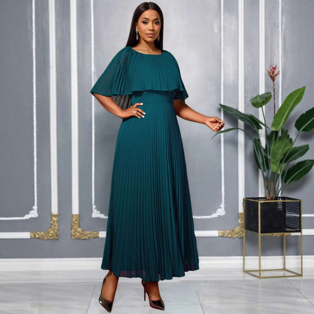 Schwarzgrünes Damen Abendkleid, lang & elegant. Plissee-Design und fließende Ärmel für eine stilvolle Party.