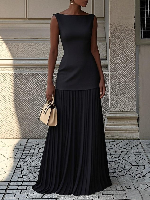 Damen Maxikleid, plissiert, in Bewegung. Vielseitig und elegant für Freizeit, Sommer oder Abendanlässe.